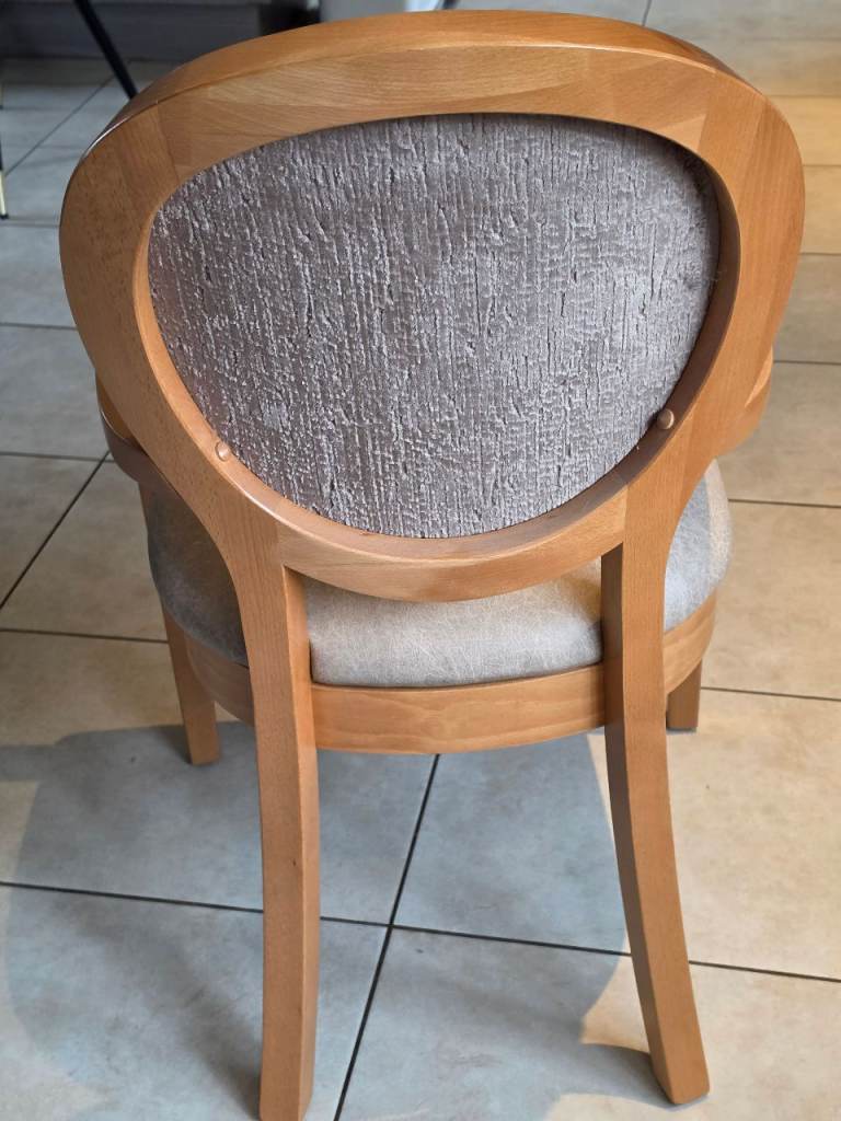 Single kitchen/dining chair
