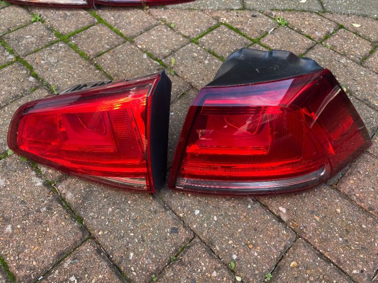 Volkswagen Golf MK7 2012-2017 Rear Driver Right Tail Light Pair Inner & Outer