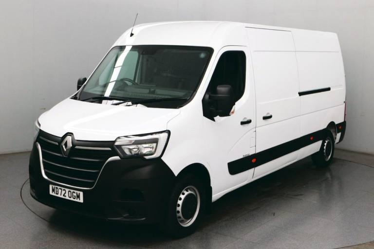 2022 Renault Master LM35dCi 135 Business Medium Roof Van PANEL VAN DIESEL Manual