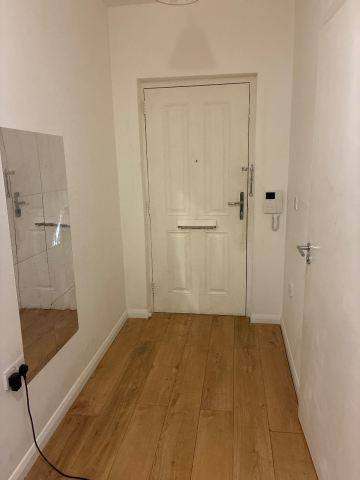 Urgent: Swap Properties Anyone m: Council Flat with garden to swap for New Council flat with RTB