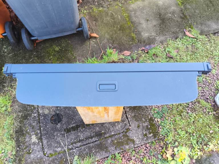 Genuine Volvo XC60 Boot Cover/ Concealing Panel