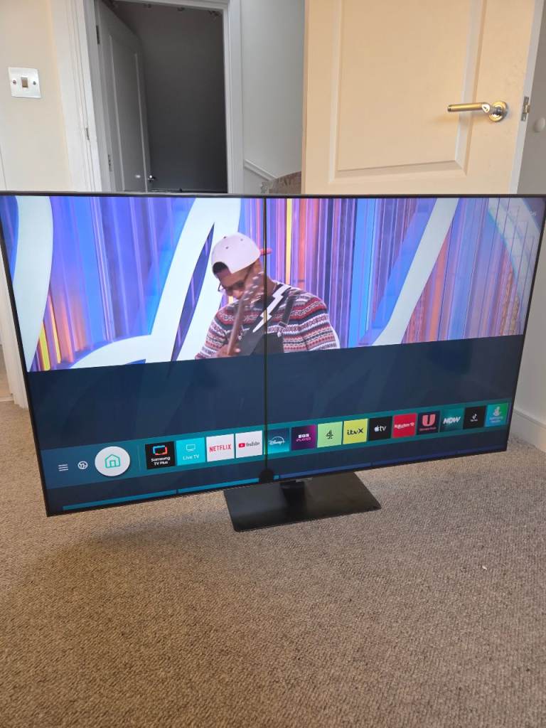 Samsung smart TV 55 inch QLED