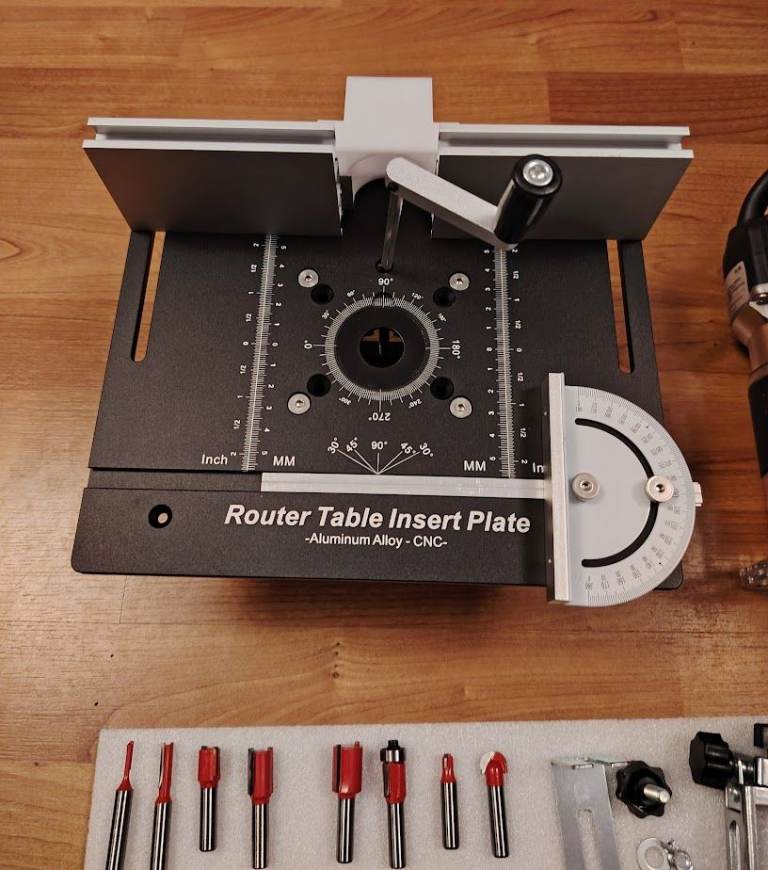 ROUTER TABLE BED & ROUTER 