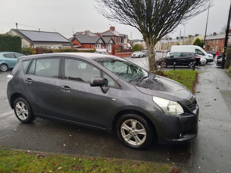 Toyota, VERSO, MPV, 2009, Manual, 1998 (cc), 5 doors