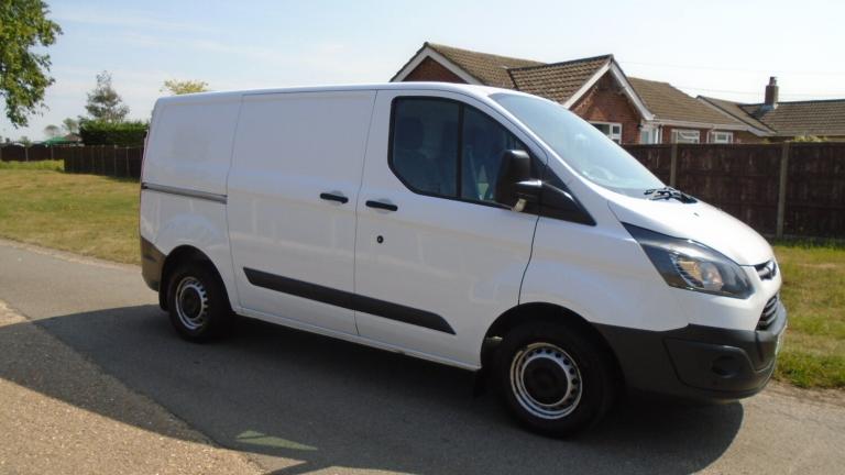 2017 Ford Transit Custom 2.0 TDCi 105ps Low Roof Van tsld PANEL VAN Diesel Manual