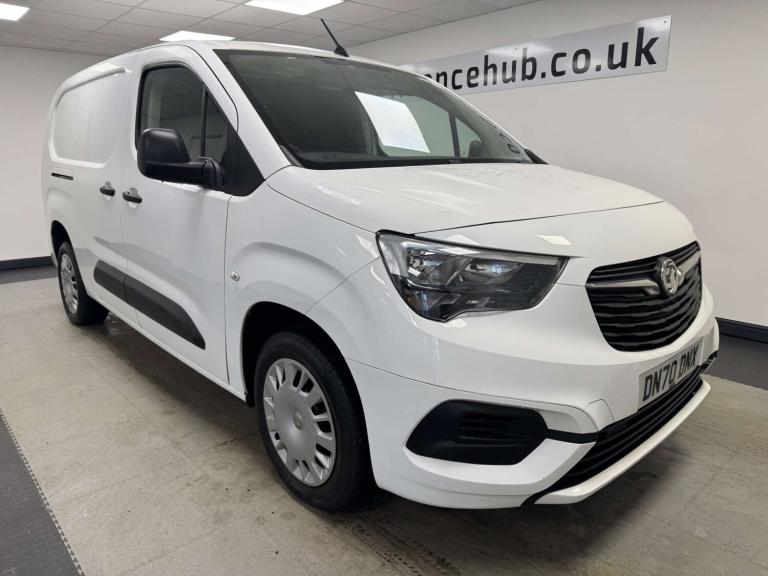 2020 Vauxhall Combo 2300 1.5 Turbo D 100ps H1 Sportive Van PANEL VAN DIESEL Manual