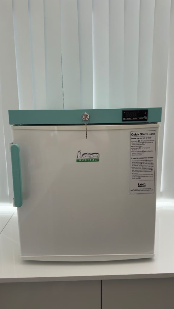 Led Medical Counter Fridge 