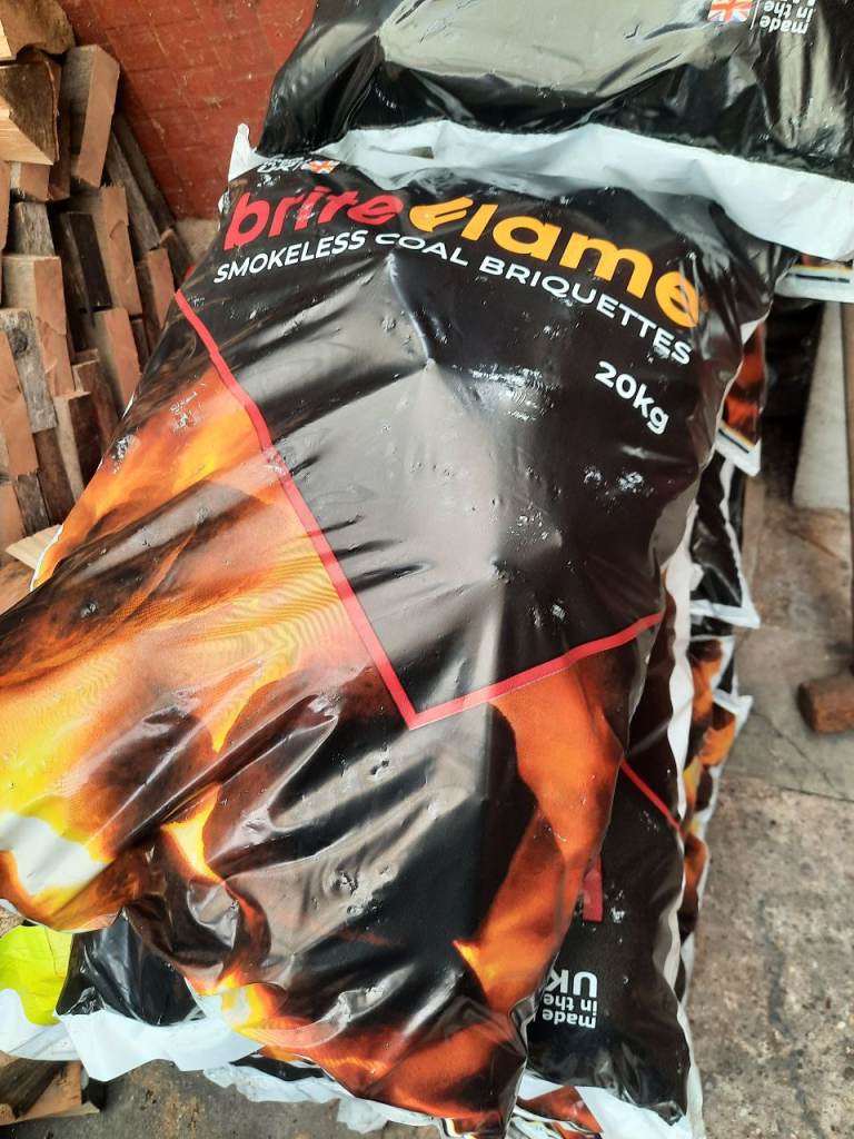 Britflame 20kg Smokeless Coal Briquettes - Brand New Bag