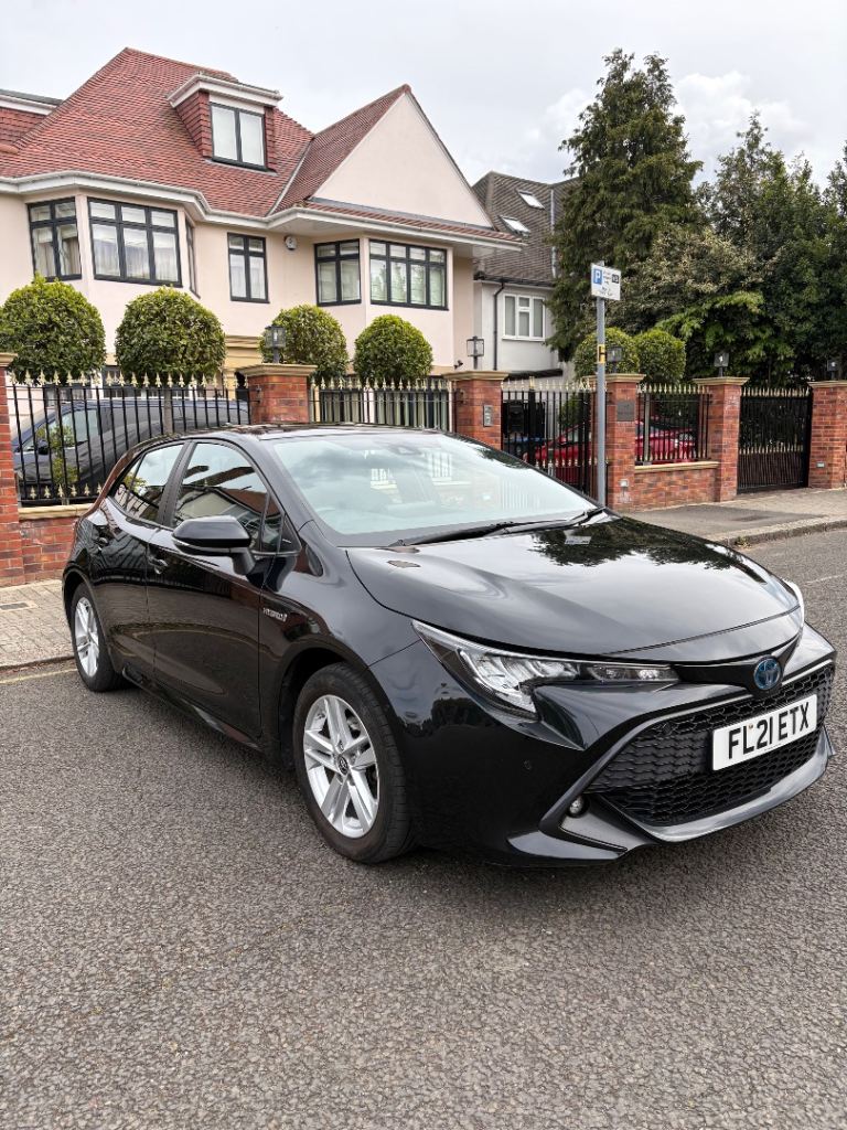 Toyota Model Corolla 1.8 Icon Tech Hybrid 2021