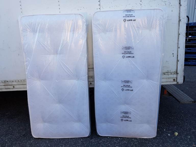 2 X Quilted Comfy Single Mattresses Both for 95 FREE Delivery