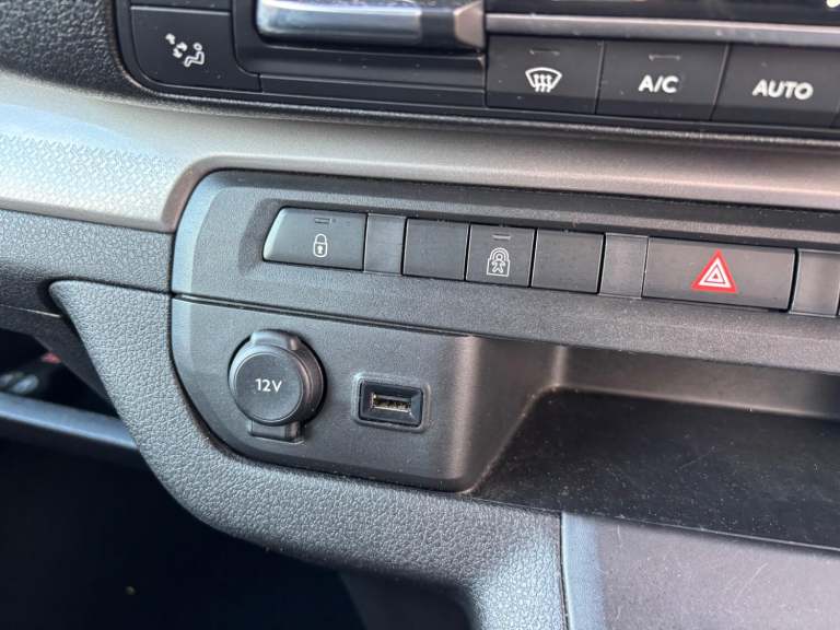 CITROEN SPACETOURER WAV WHEELCHAIR ACCESSIBLE VEHICLE 1.5 BlueHDi 120 2020