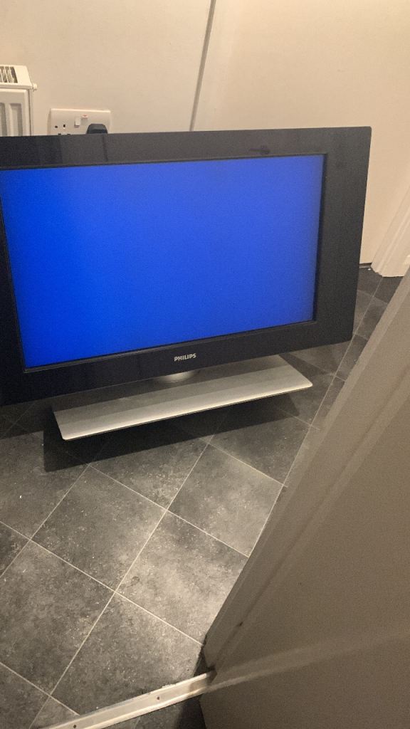 42 inch Phillips soundbar tv