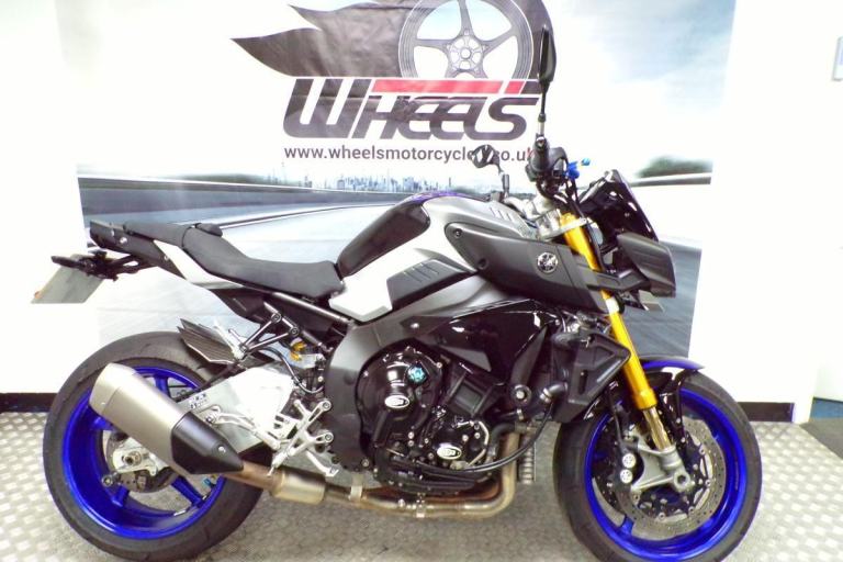 2018 YAMAHA MT-10 SP WITH ONLY 7664 MILES FROM NEW