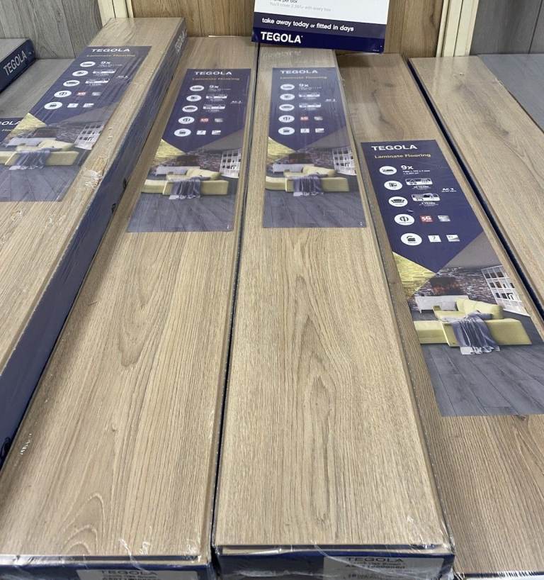 TEGOLA Laminate Flooring – New Packs, Light Wood Effect