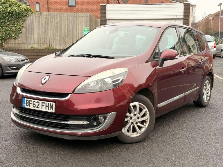  Renault Grand Scenic 1.5 dCi Dynamique TomTom Euro 5 (s/s) 5dr Diesel Manual