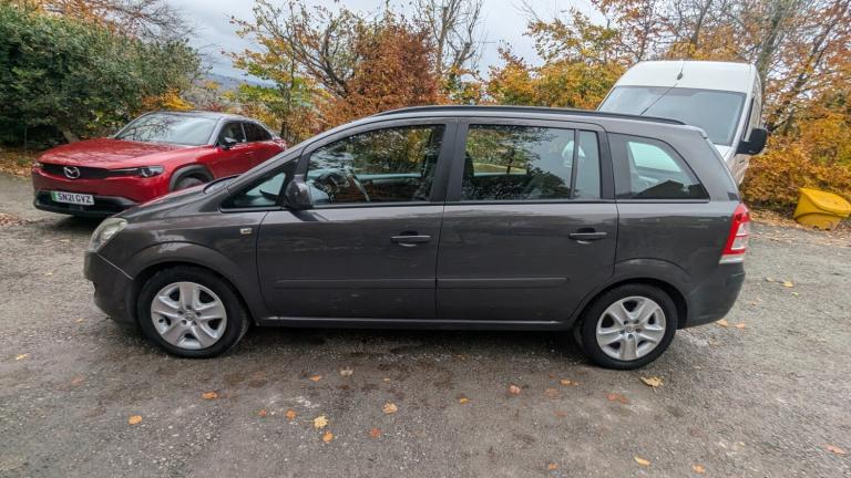 2013 Vauxhall Zafira 1.7 CDTi ecoFLEX Exclusiv [110] 5dr MPV Diesel Manual