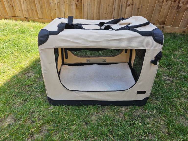 Foldable cat/dog travel cage
