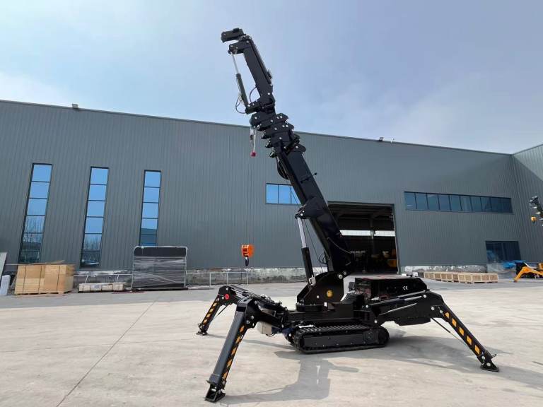 3-TONNE TRACKED SPIDER CRANE – YXC300
