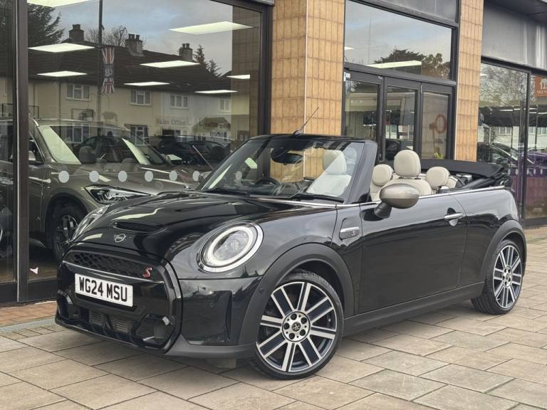 2024 MINI Convertible 2.0 Cooper S Exclusive Convertible 2dr Petrol Steptronic Euro 6 (s/s) (178 ...