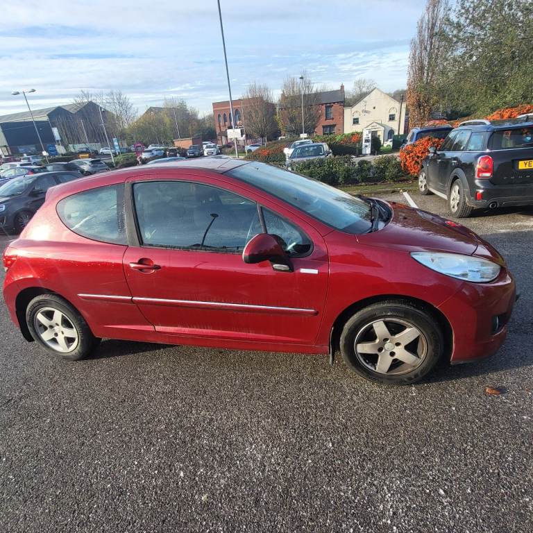 Peugeot, 207, Hatchback, 2010, Manual, 1360 (cc), 3 doors