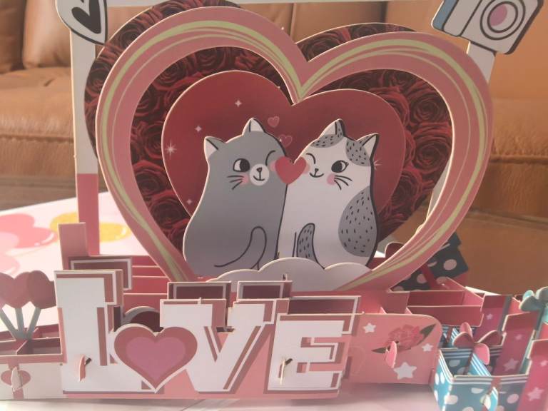 Luxury 3D Pop-Up Love Card – Cats & Roses | One-of-a-Kind Boutique Design
