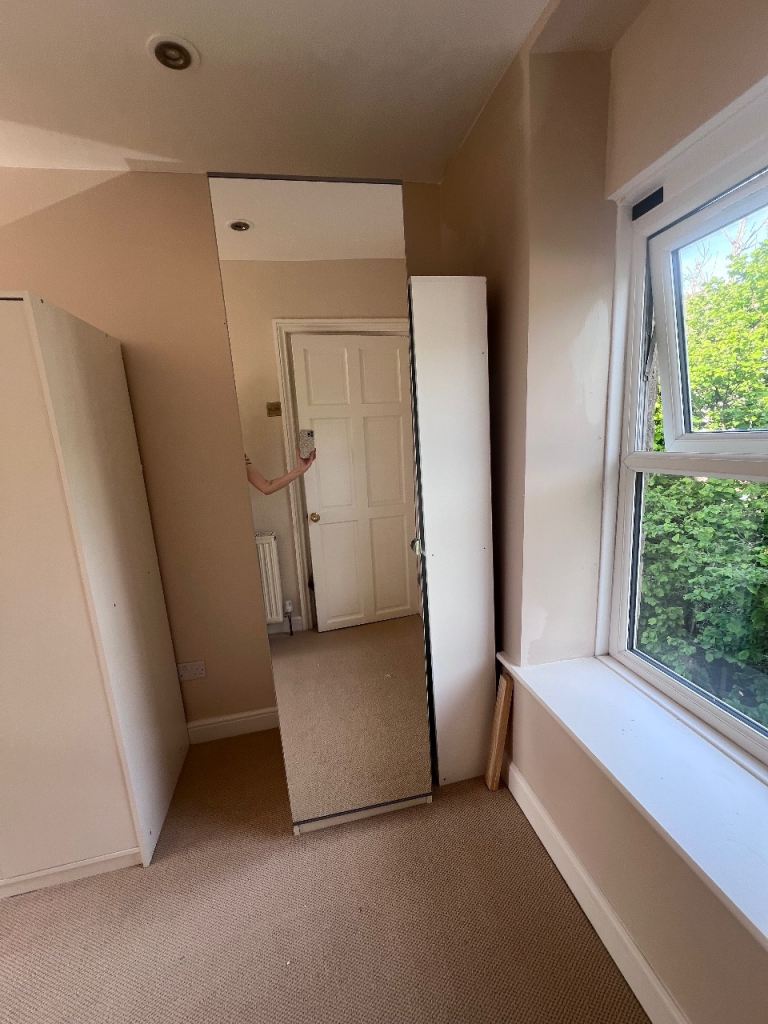 Single Wardrobe 