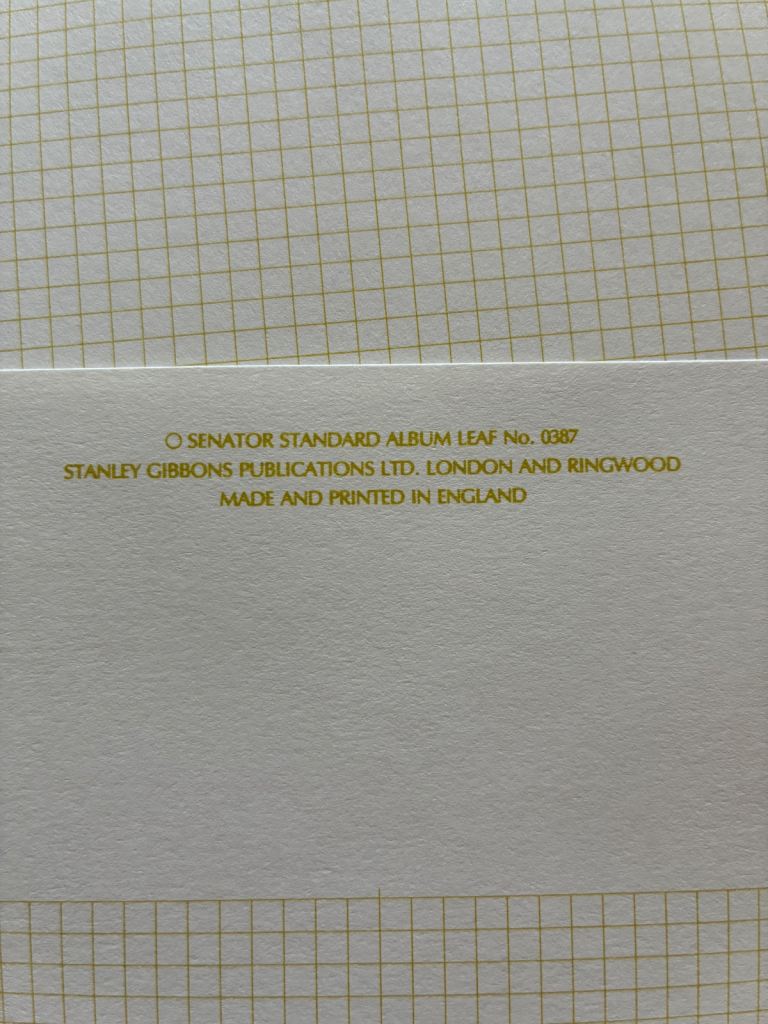 Vintage STANLEY GIBBONS GREEN SPRINGBACK STAMP ALBUM