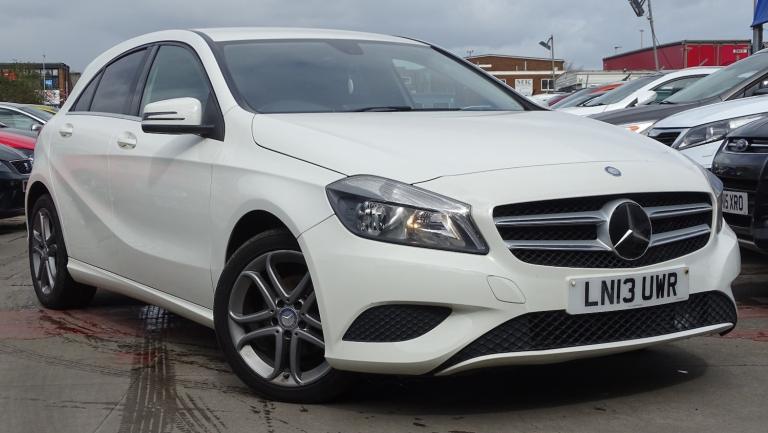 MERCEDES-BENZ A CLASS 1.5 A180 CDI BlueEfficiency Sport White Manual Diesel 2013