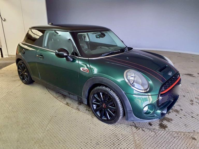 MINI HATCH 2.0 Cooper SD 3-Door Hatch Green Manual Diesel 2014