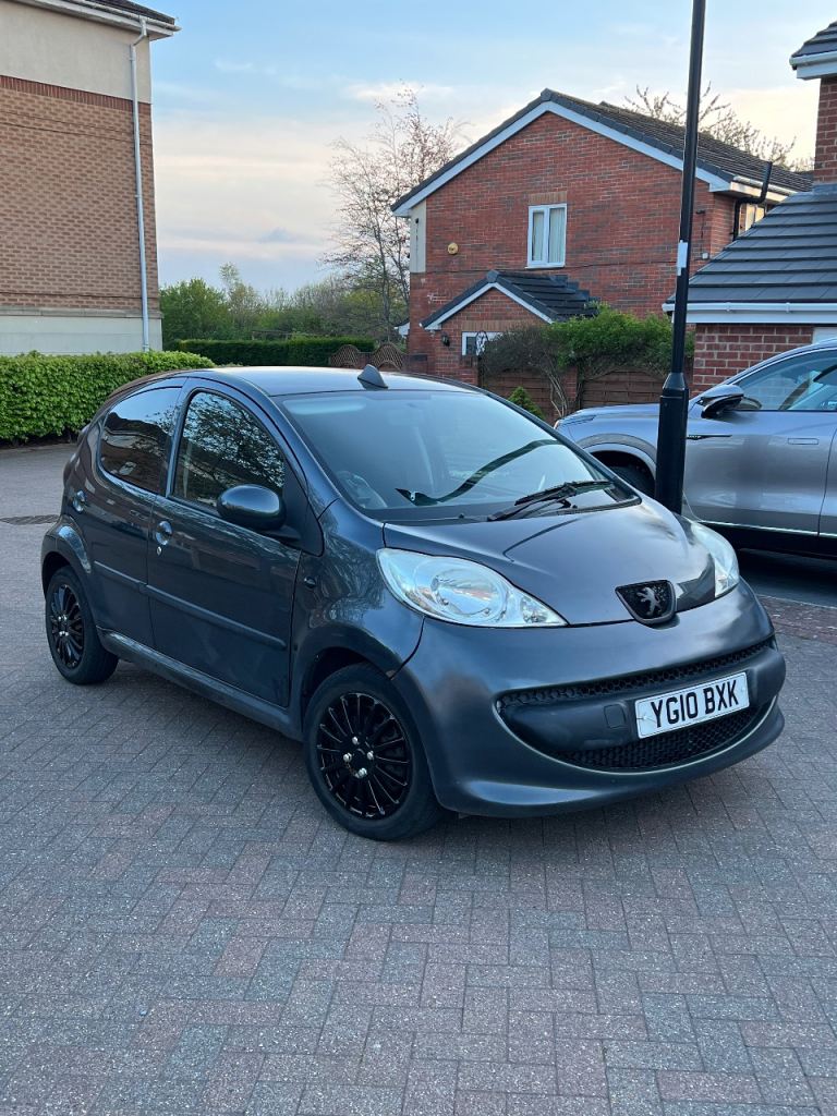 Peugeot, 107, Hatchback, 2010, Manual, 998 (cc), 5 doors