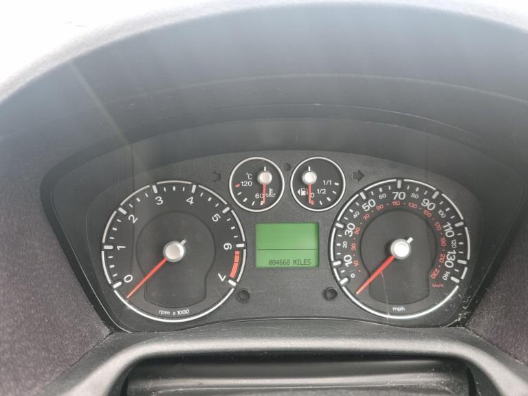 2006 Ford Fusion 1.6 Zetec Climate 5dr HATCHBACK Petrol Automatic