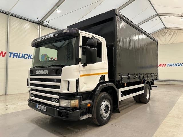 Scania P94 220 4x2 Day Cab Curtainsider