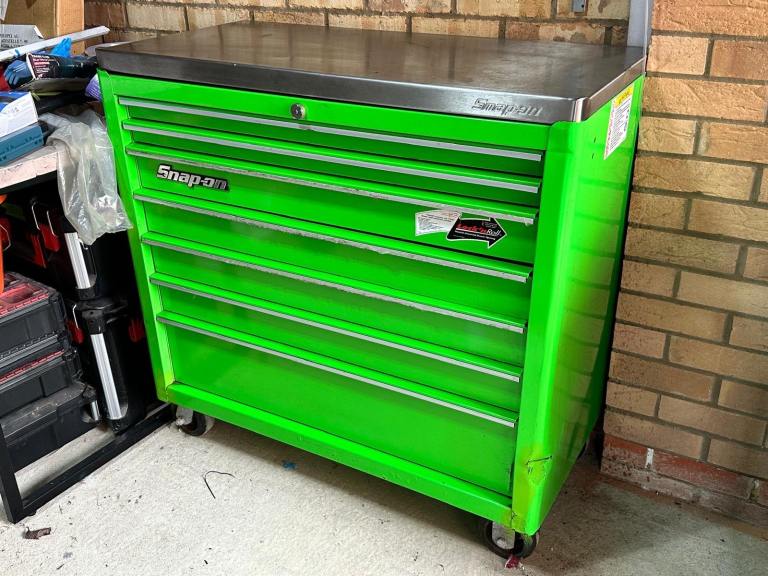 Snap On 40 Inch Roll Cab Tool Box Storage In Green With Stainless Steel Top