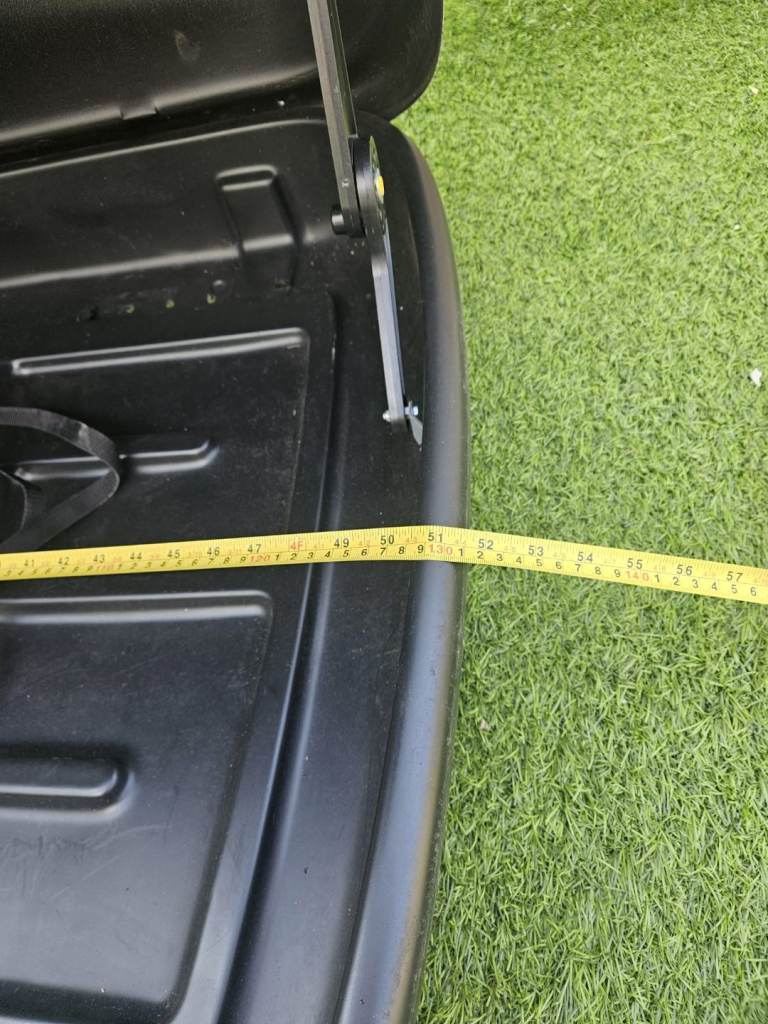 Car roofbox for sale