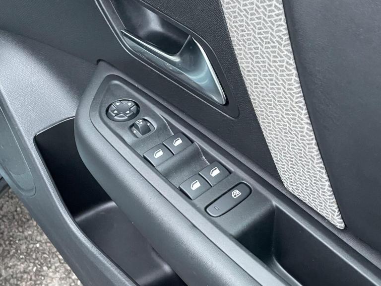 2023 Citroen C4 1.2 PureTech MAX Euro 6 (s/s) 5dr HATCHBACK Petrol Manual