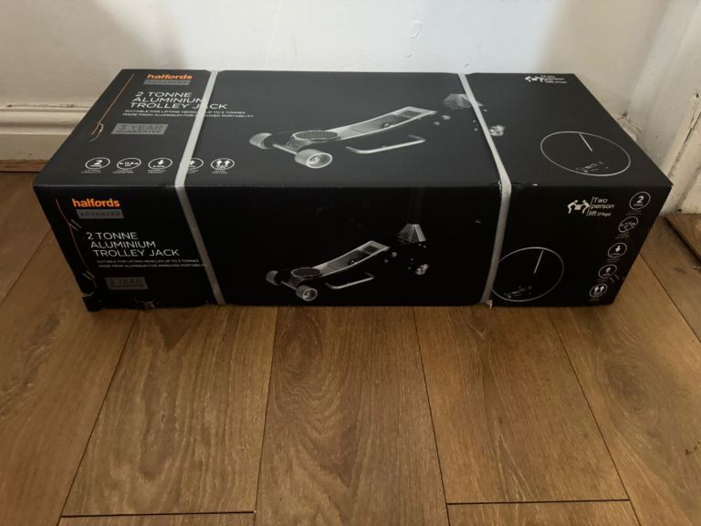 2 Tonne Aluminium Trolley jack Brand New