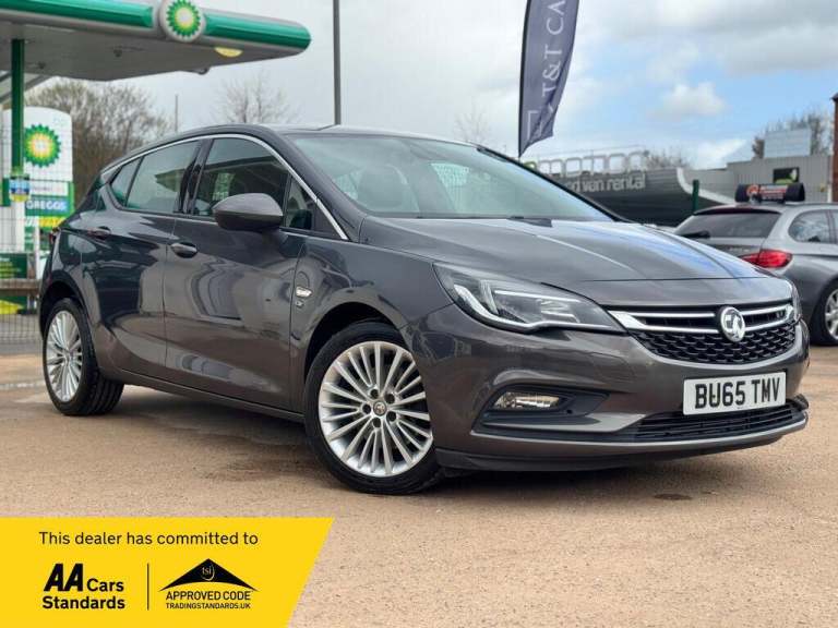 2015 Vauxhall Astra 1.6 CDTi 16V Elite Nav 5dr HATCHBACK DIESEL Manual