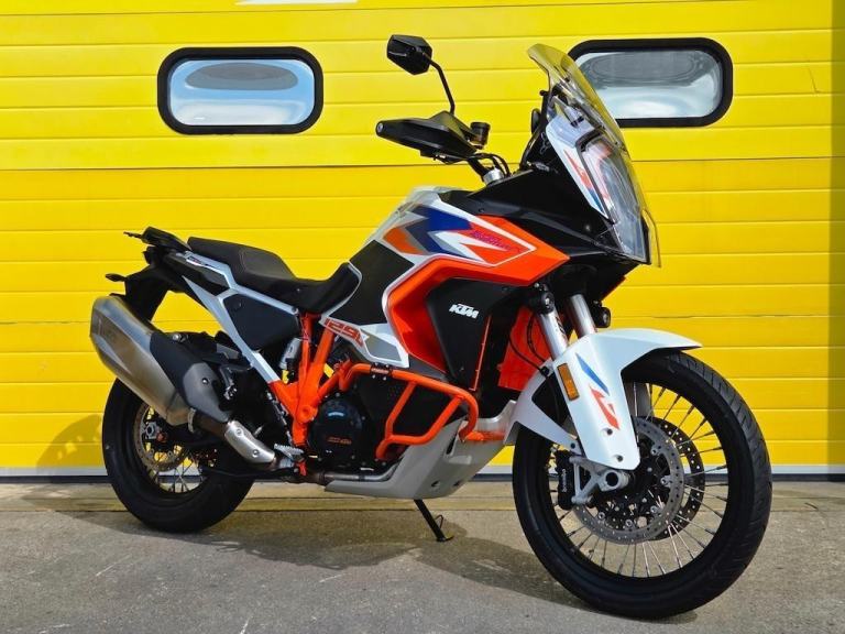 KTM 1290 Super Adventure R LOW! TECH PACK! BLUETOOTH! HEATED GRIPS