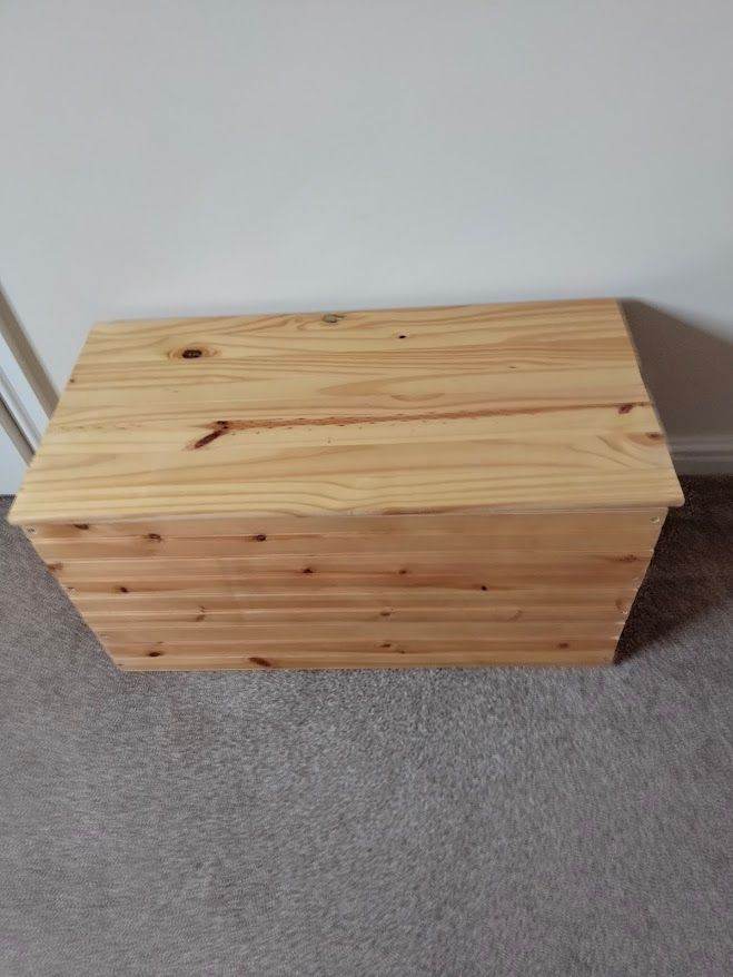 Pine Storage Chest,Ottoman,blanket,toy box etc.