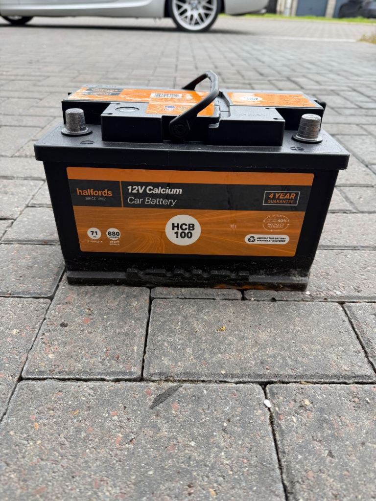 Halfords 71ah car battery (3 months old)