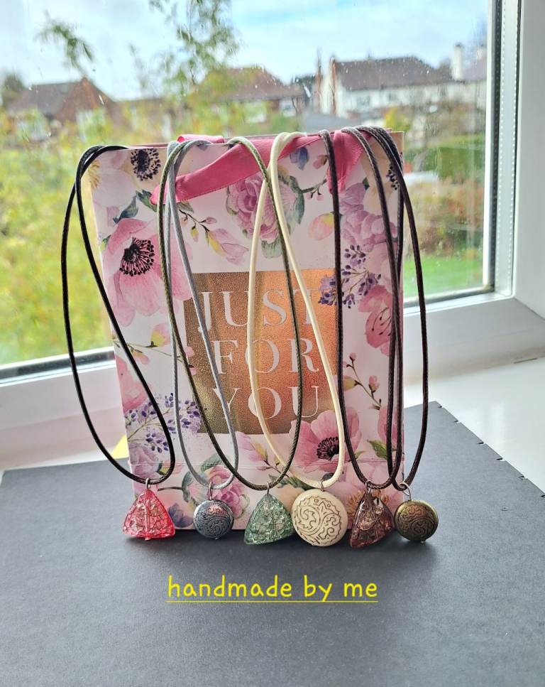 Bundle of 6 handmade costume jewellery necklaces