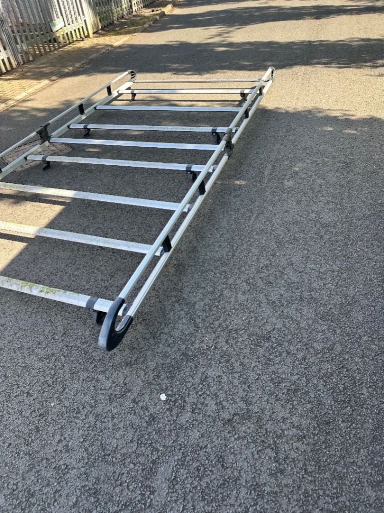 Rhino roof rack 