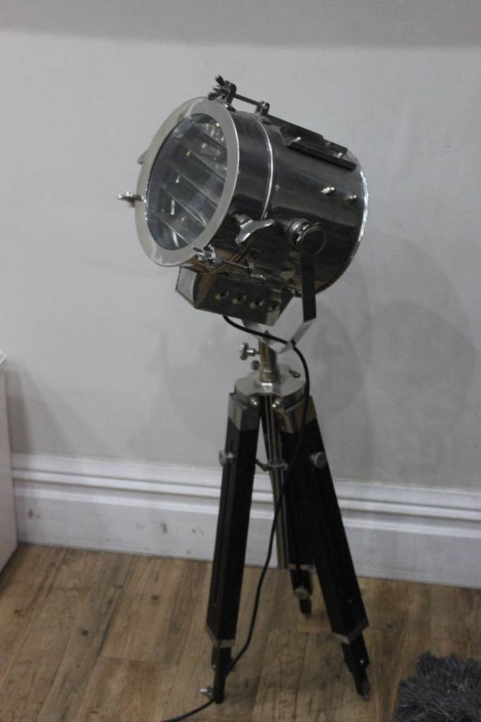 Tripod Film Lamp In Good Working Order 