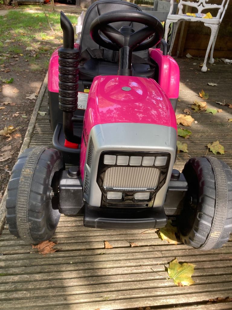 Battery charged ride on tractor