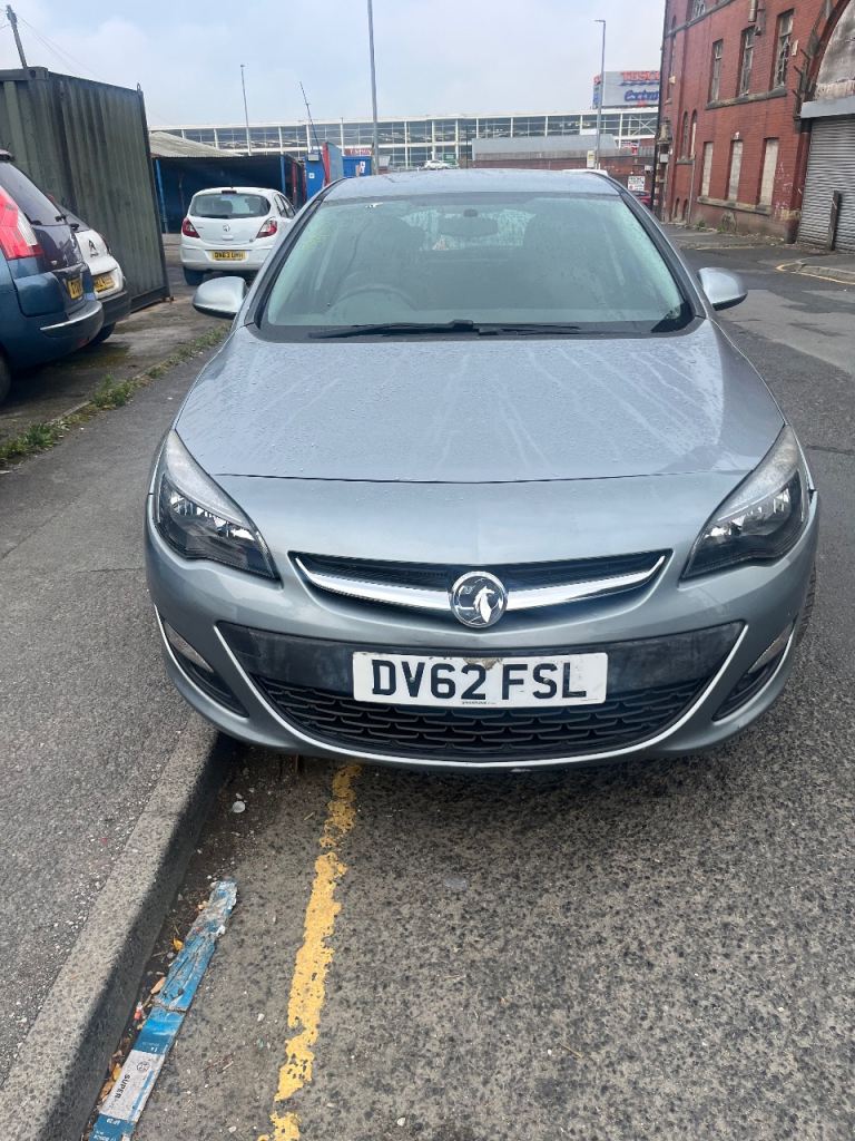 Vauxhall, ASTRA, Hatchback, 2012, Manual, 1398 (cc), 5 doors
