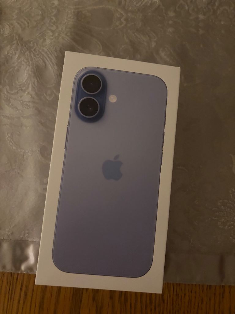 Excellent condition iPhone 14