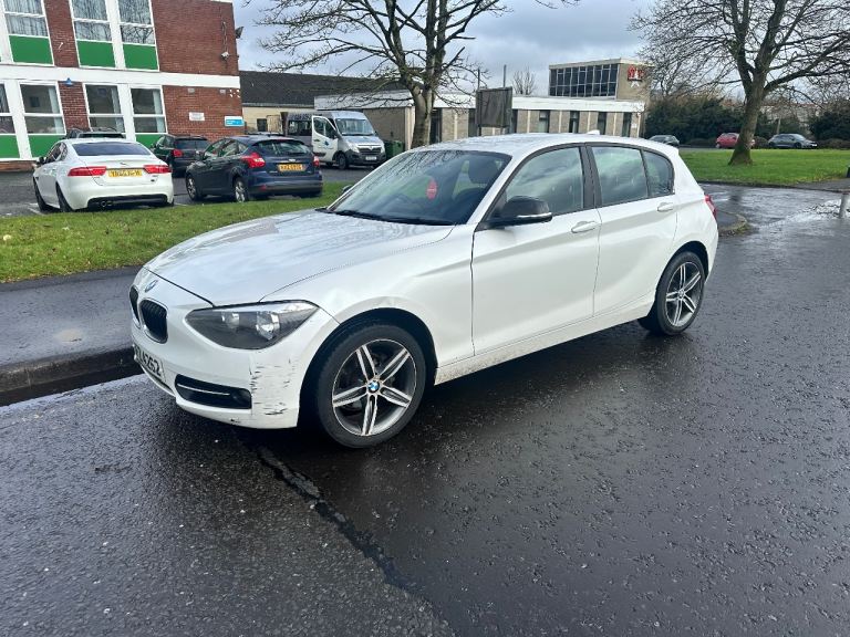 BMW, 1 SERIES, Hatchback, 2014, Manual, 1995 (cc), 5 doors