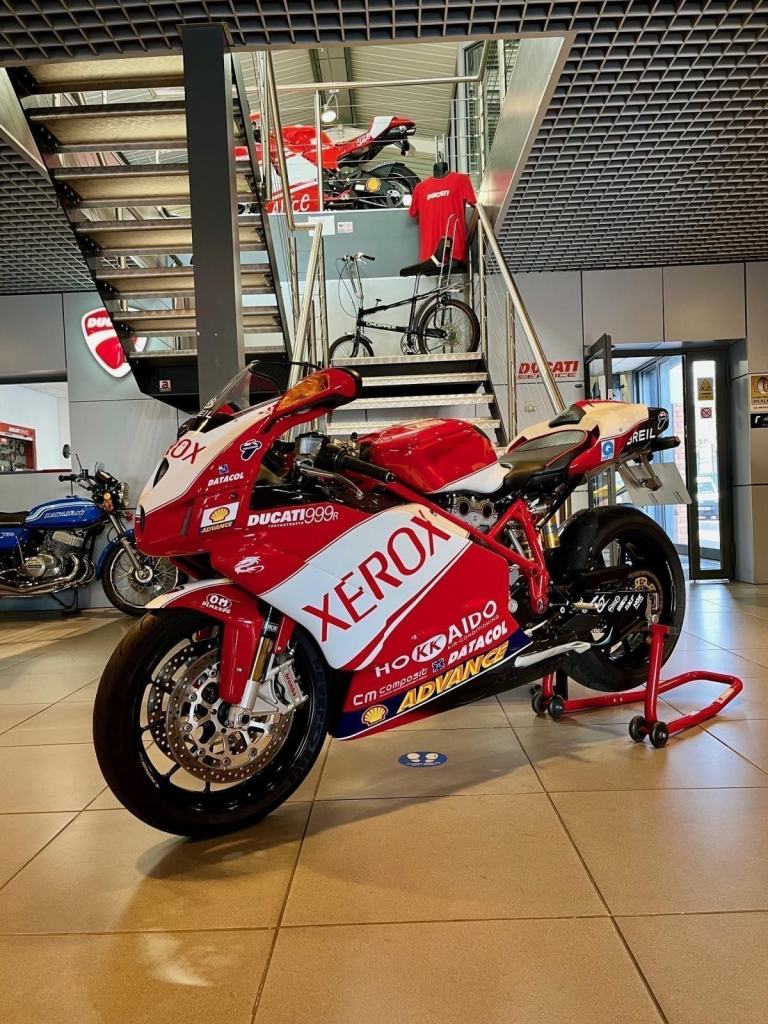 *SOLD* DUCATI 999R XEROX - THE ULTIMATE R VERSION - A CONCOURS COLLECTORS PIECE