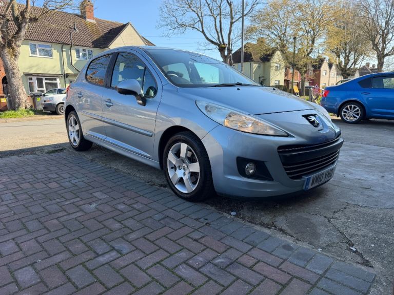Peugeot, 207, Hatchback, 2010, Semi-Auto, 1598 (cc), 5 doors