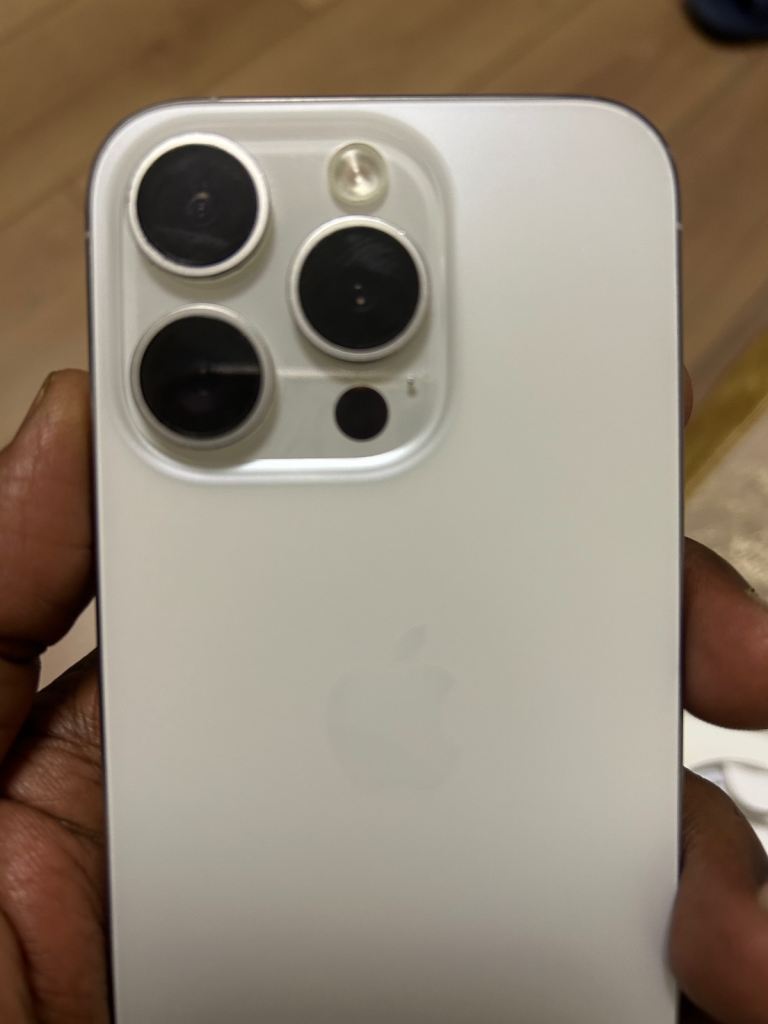 Apple iPhone 15 Pro Max - White, As Good As New